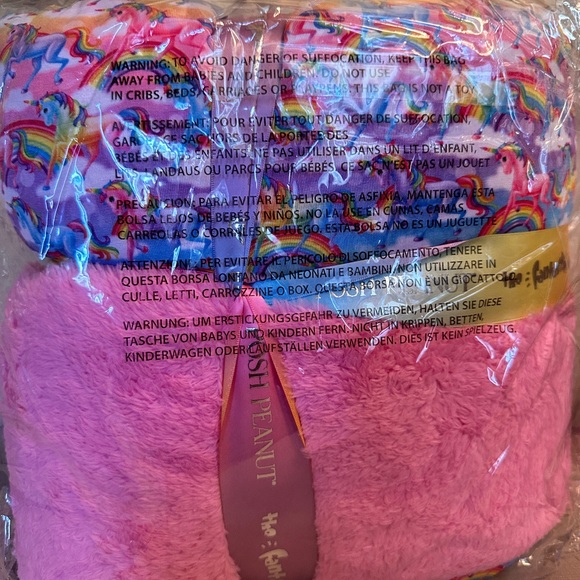 Posh Peanut X Lisa Frank Luxe Pattoo - Picture 4 of 6